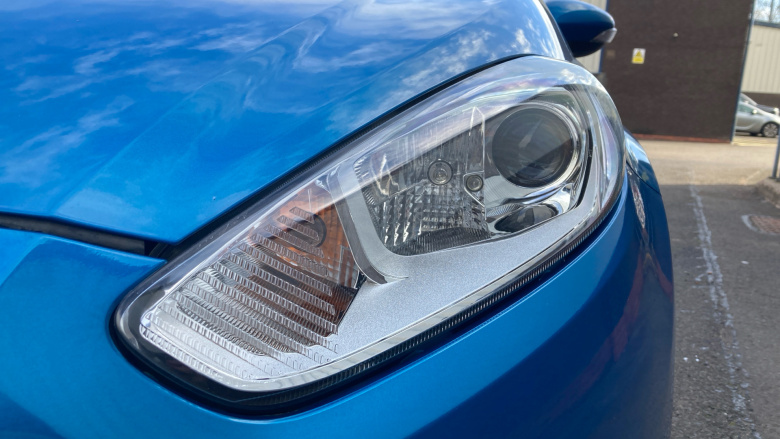 Ford Fiesta 1.25 82 Zetec 5dr Petrol Hatchback